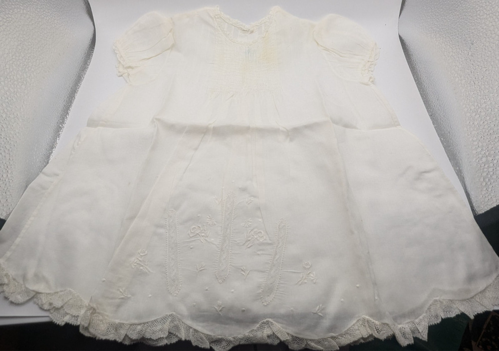 Vintage HANDMADE Baby Christening Dress White Smocked Lace Baptism 14in